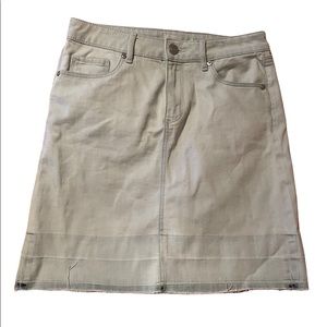 New loft raw hem Jean skirt